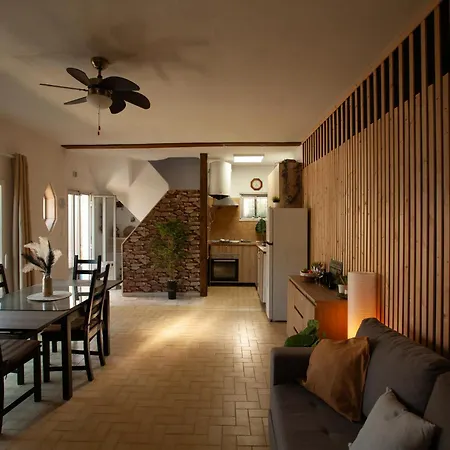 Aroeira Garden Casa de Férias Aroeira (Setubal)